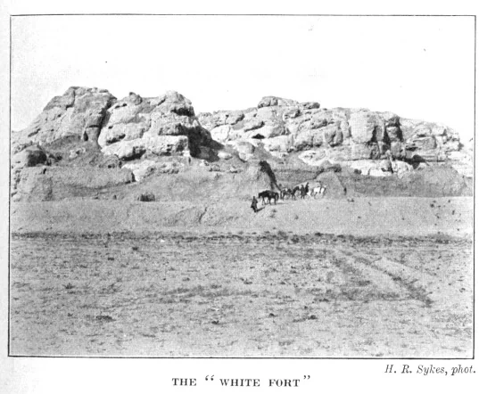 THE “WHITE FORT” H. R. Sykes, phot
